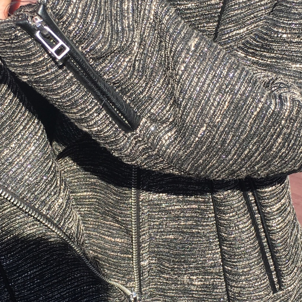 Jacket - Picture 5 of 7